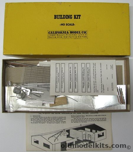 California Model Co HO Furniture Factory Corrugated Metal - Craftsman Kit (ex-Suydam), 1 plastic model kit